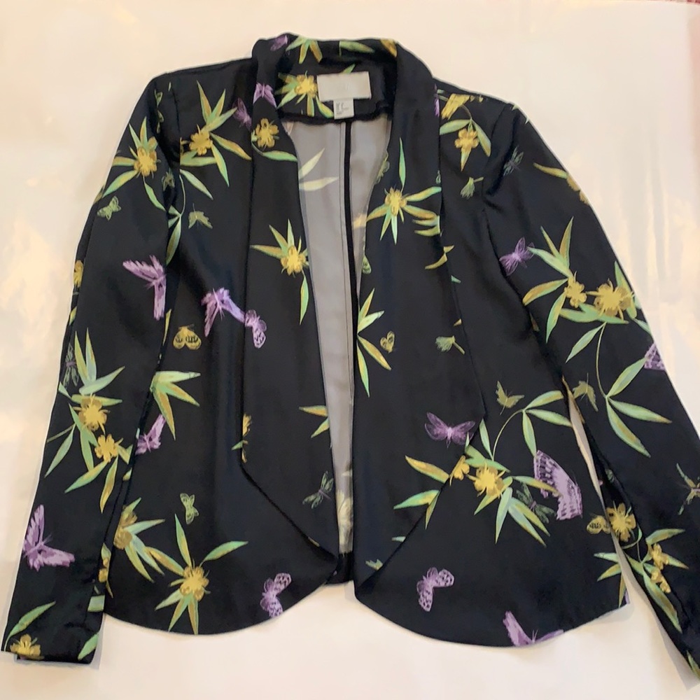 Cute H&M Blazer
